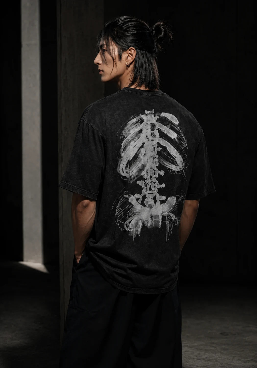Back view from the AFTERFORM Drop 001 study.